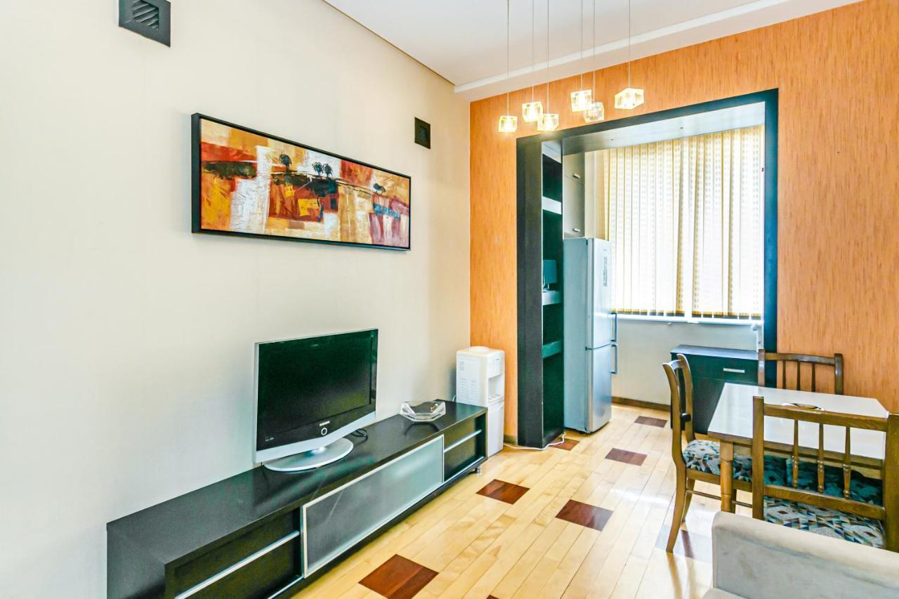 Lovely Sweet Apartment Baku Ngoại thất bức ảnh