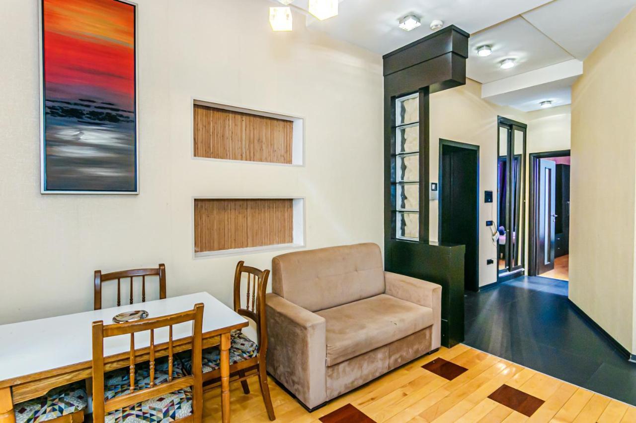 Lovely Sweet Apartment Baku Ngoại thất bức ảnh